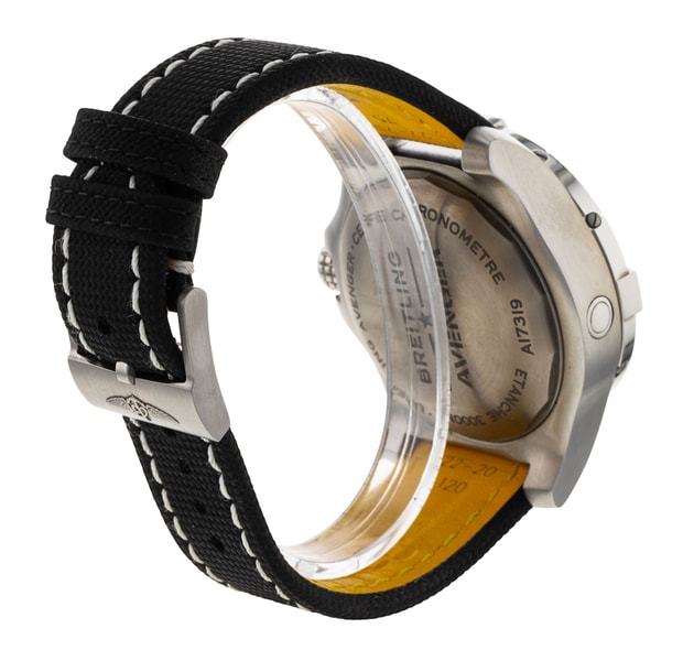 Breitling Avenger Automatic 45 A17319